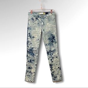 Demolition Distressed Jeans